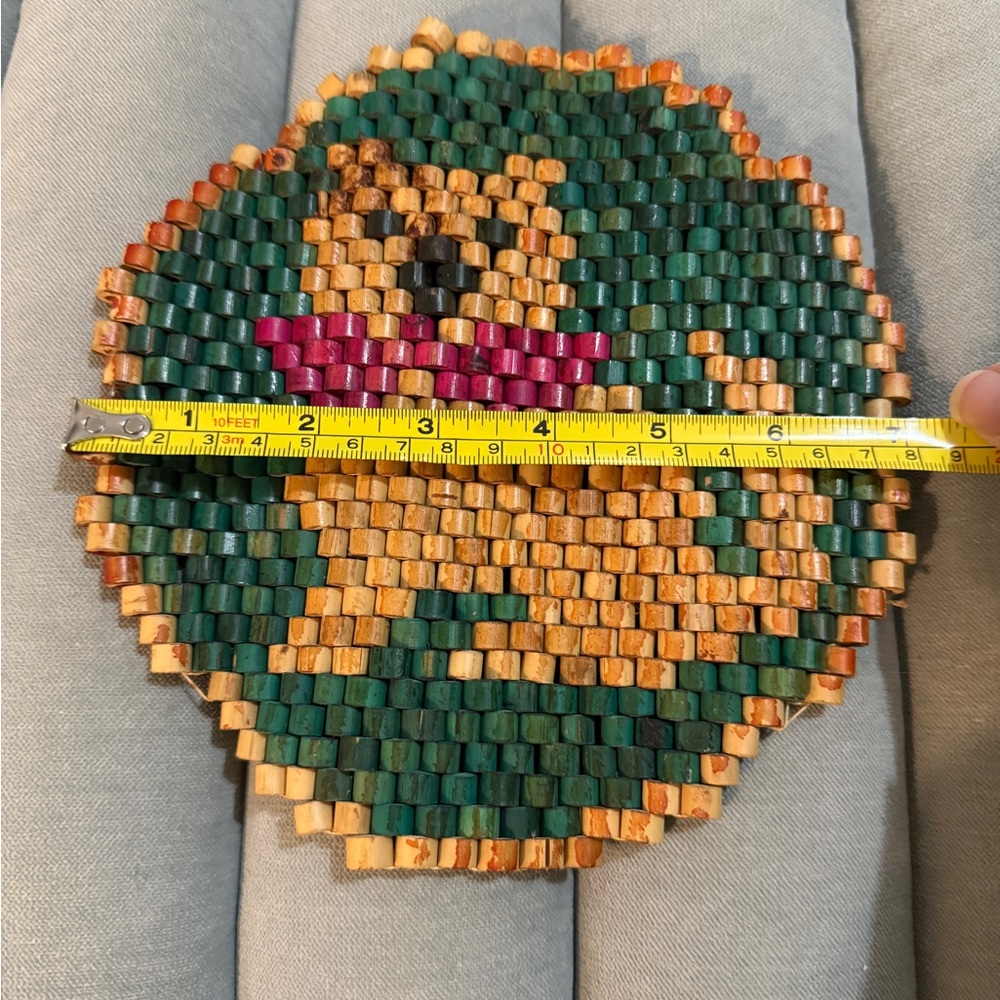 Vintage Dog Wood Beaded Trivet Hot Plate Double-Sided Green Brown - Picture 3 of 4